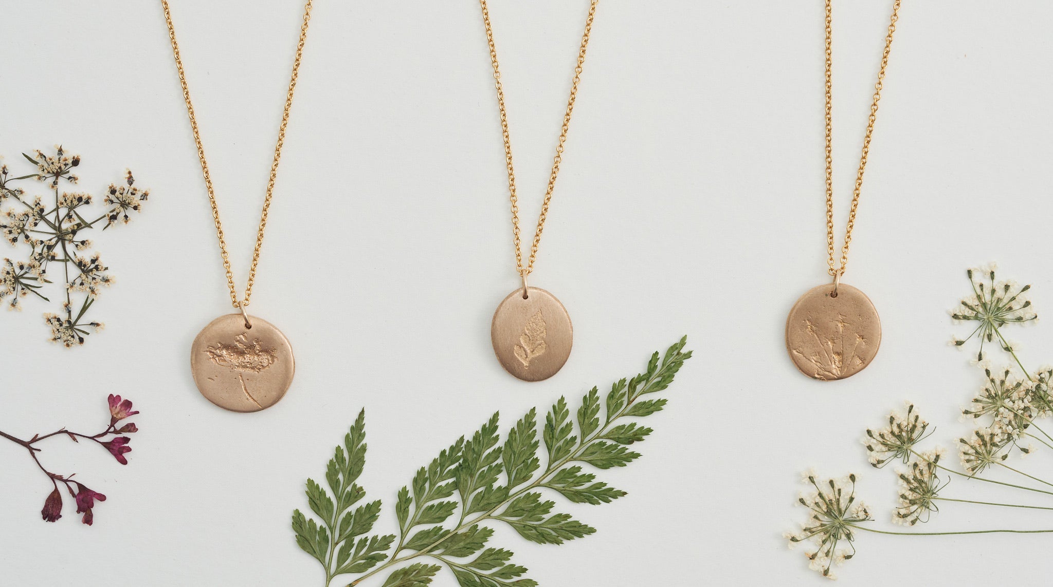 Hand Cast Pressed Flower Necklace | Ammi