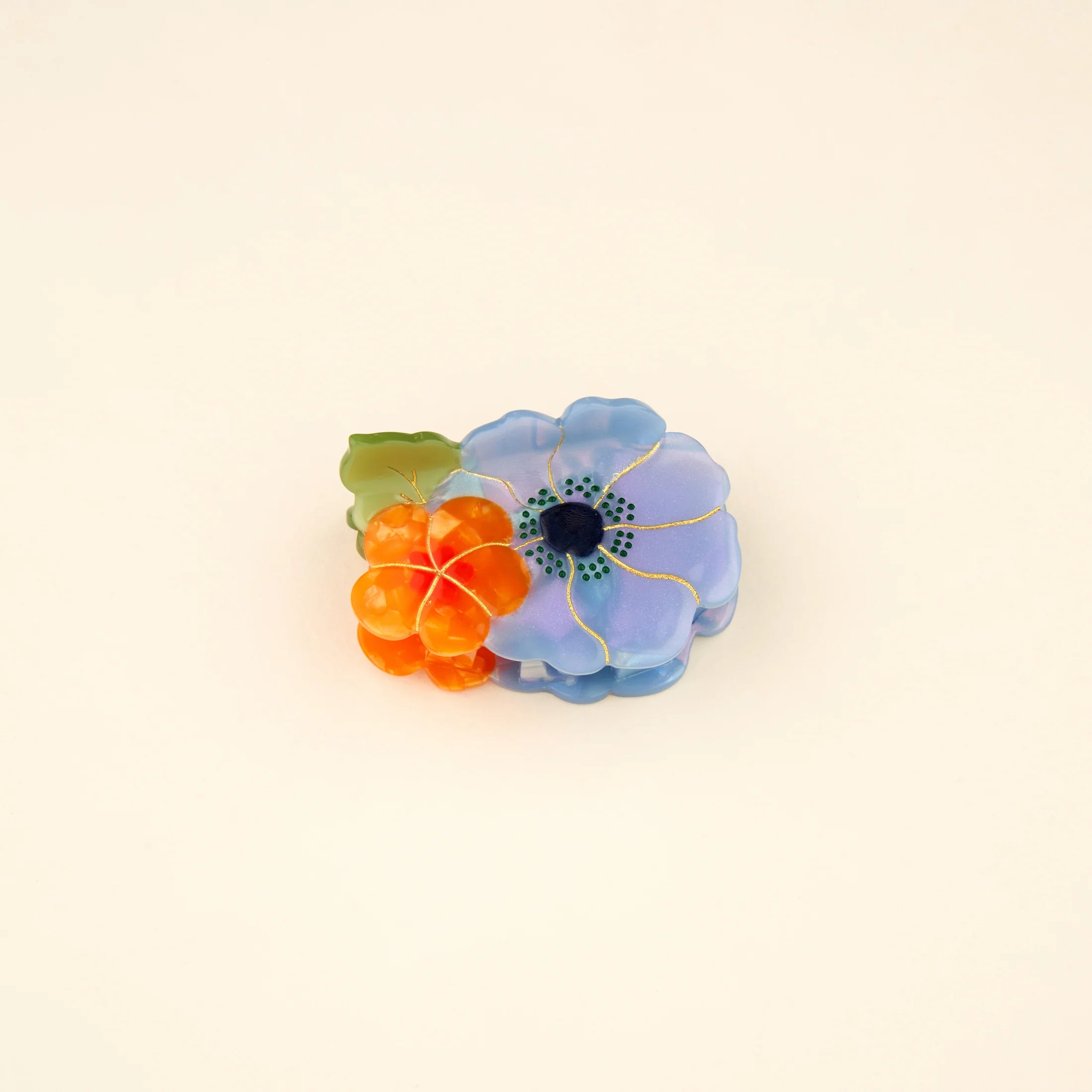 Small Flower Bouquet Hair Claw